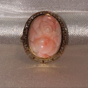 14 karat yellow gold coral jade ring